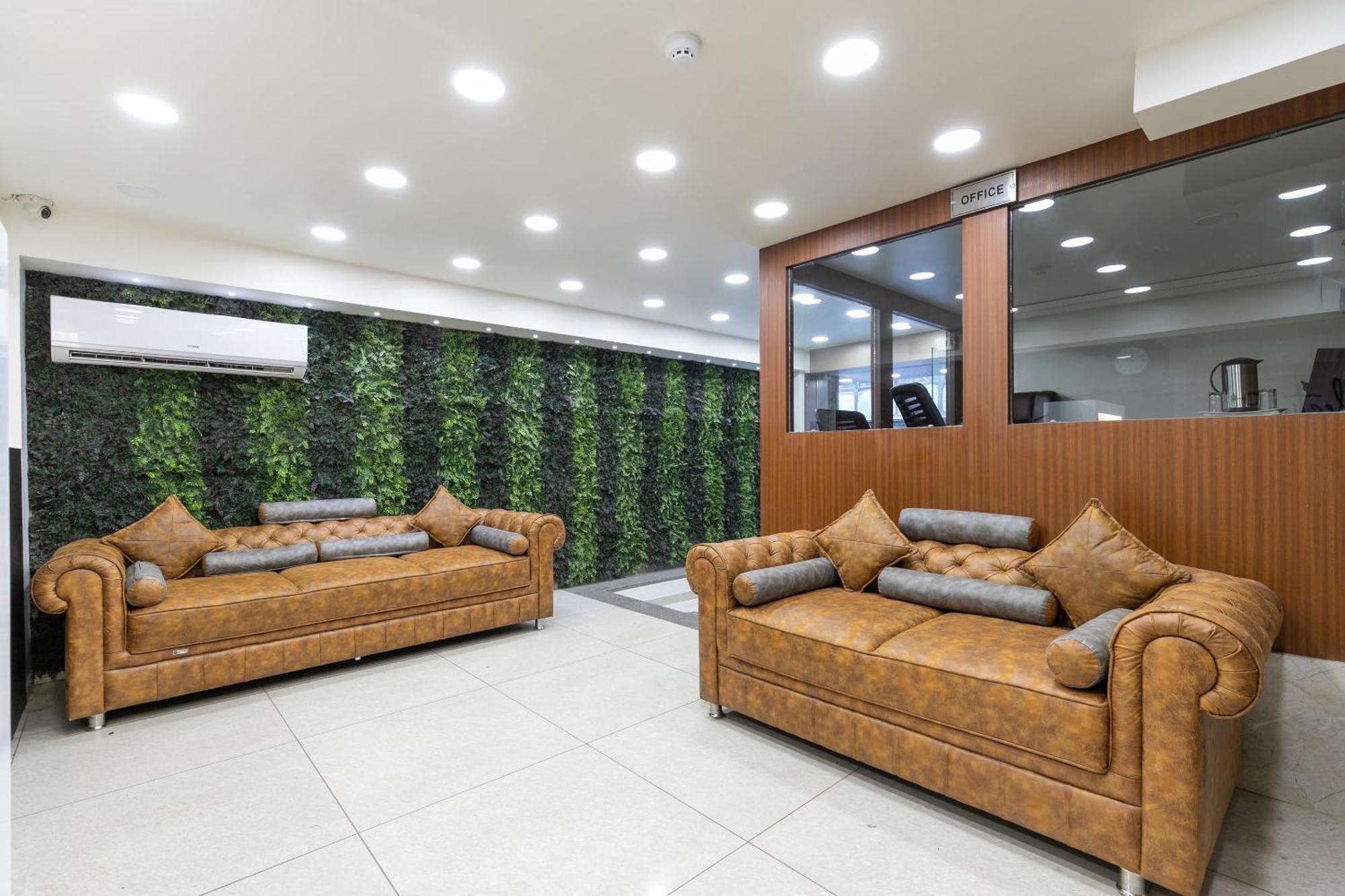 Collection O Simran Raghuveer Para Rajkot Exterior foto
